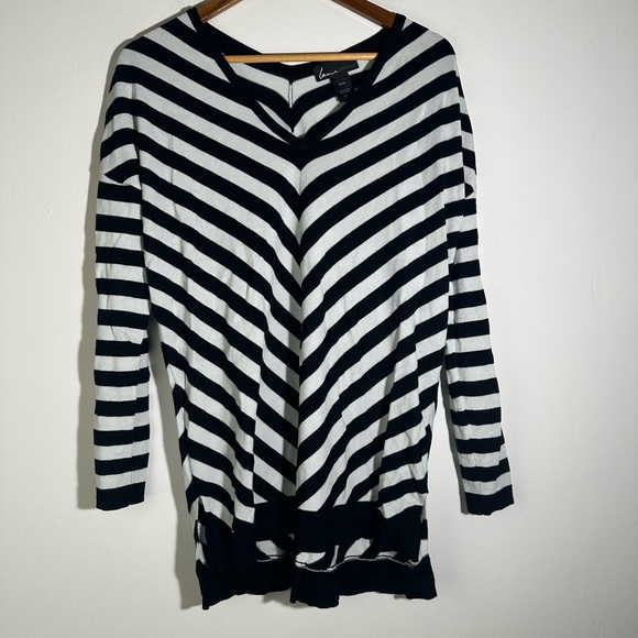 Lane Bryant Black and White Striped Women's Top - Picture 1 of 3